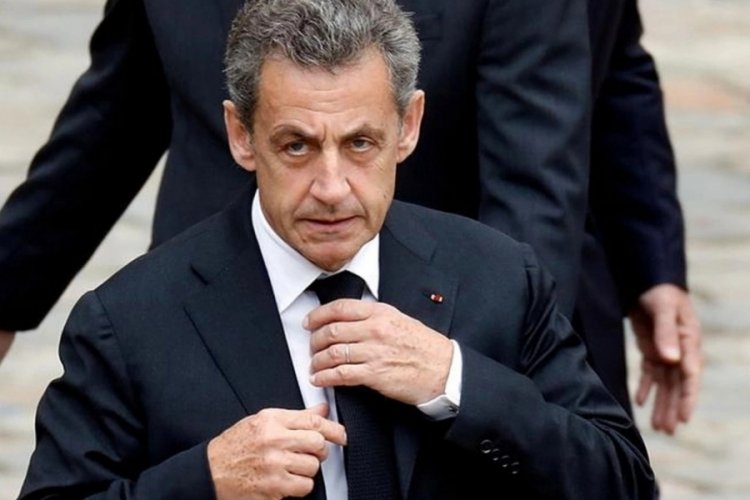 Eski Fransa Cumhurbaşkanı Sarkozy'nin evi arandı