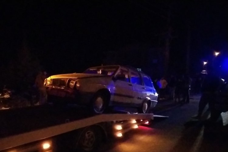 &Ccedil;orum'da iki otomobil &ccedil;arpıştı: 1 kişi yaralandı