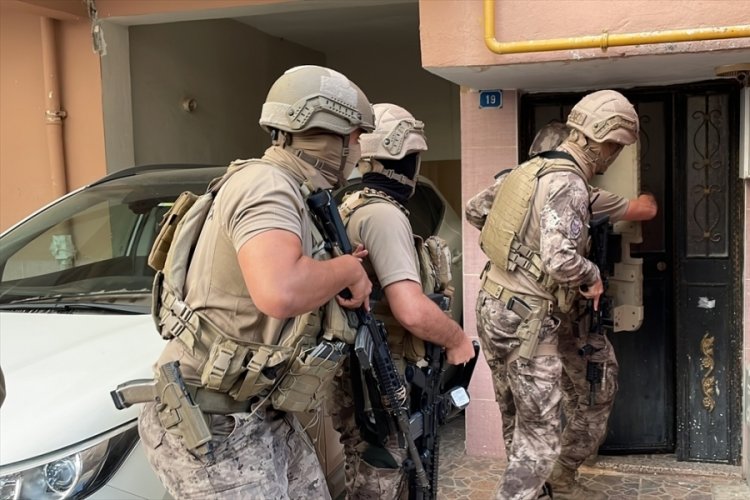 Mersin'de FET&Ouml; operasyonu