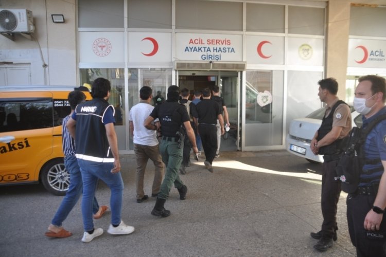 Şırnak Cizre'de 22 adrese şafak operasyonu