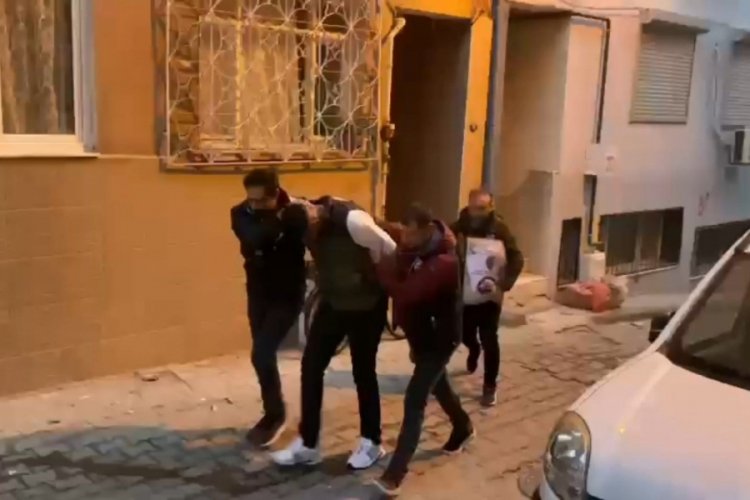 İzmir'de dolandırıcılardan 2 milyon liralık vurgun
