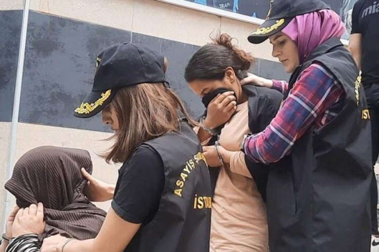 İstanbul'da kapı kilidini kırarak hırsızlık yapan 2 kadın yakalandı!