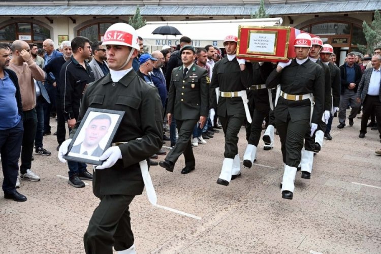 Kalp krizinden &ouml;len uzman &ccedil;avuşa veda
