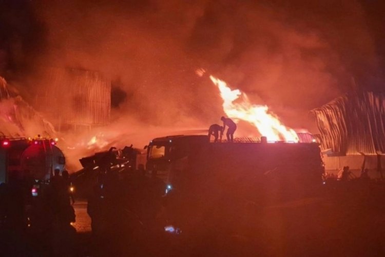 Mersin'deki fabrika yangını kontrol altına alındı