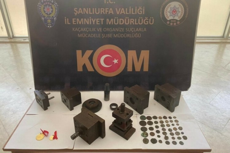 Şanlıurfa'da d&uuml;ş&uuml;k ayar sahte altın dolandırıcılığı! 11 kişi g&ouml;zaltında