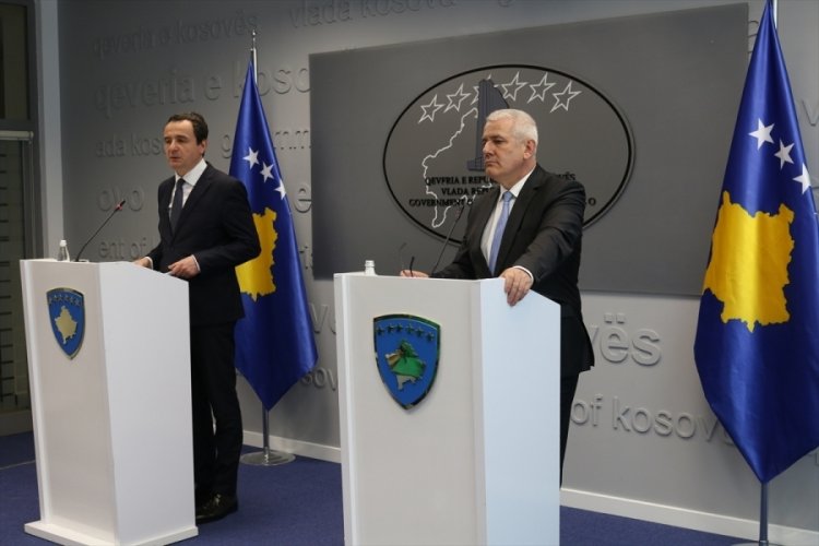 Kosova Başbakanı Kurti'den Sırbistan a&ccedil;ıklaması: Denetimler artırıldı