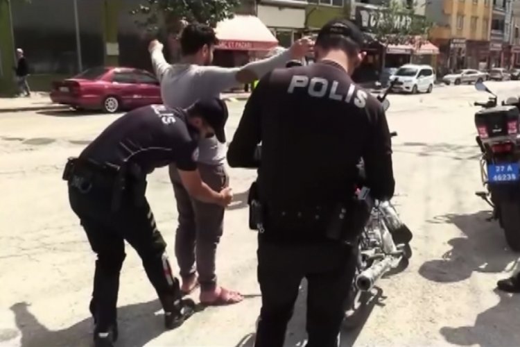 Gaziantep'te 51 motosiklet s&uuml;r&uuml;c&uuml;s&uuml;ne ceza kesildi