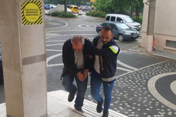 Konya'da kendisini bı&ccedil;aklayan oğlunu t&uuml;fekle vurdu!