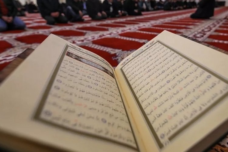 Batı Trakya'da bir kişi camiye girerek Kur'an-ı Kerimleri yırttı
