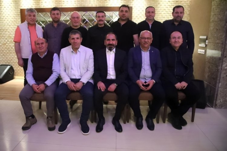 Sivasspor'da Mecnun Otyakmaz, y&ouml;netim kuruluna teşekk&uuml;r etti