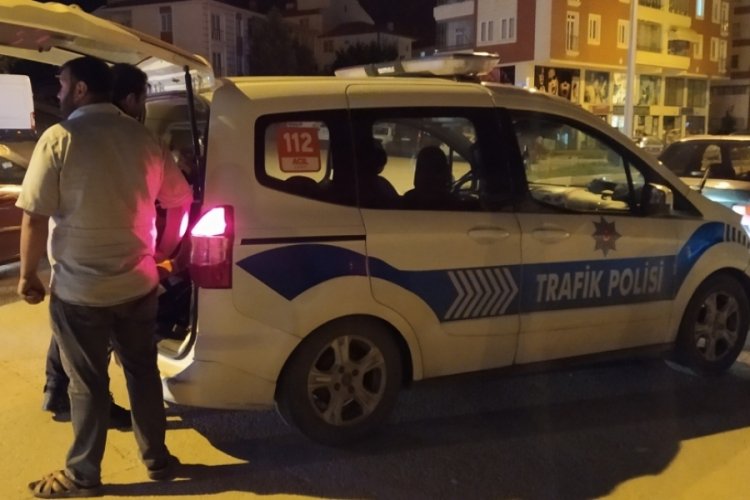 &Ccedil;orum'da otomobile &ccedil;arpan motosikletin s&uuml;r&uuml;c&uuml; yaralandı
