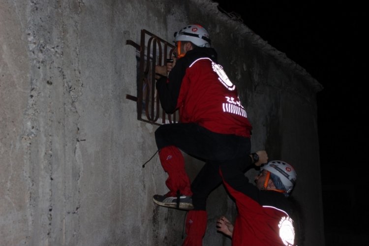 Ekmek almaya gitti, 16 saattir haber alınamıyor