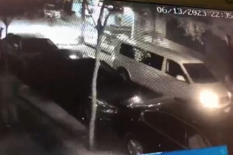 İstanbul'da komşusunu sokak ortasında silahla vurarak &ouml;ld&uuml;rd&uuml;