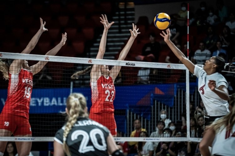 Filenin Sultanları, Kanada'yı 3-0 mağlup etti