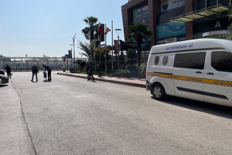 Kocaeli'nde silahlı kavga: 1 yaralı