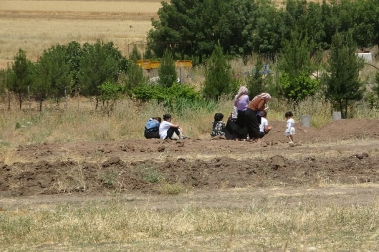 Katliam gibi arazi kavgasında cenazeler toprağa verildi