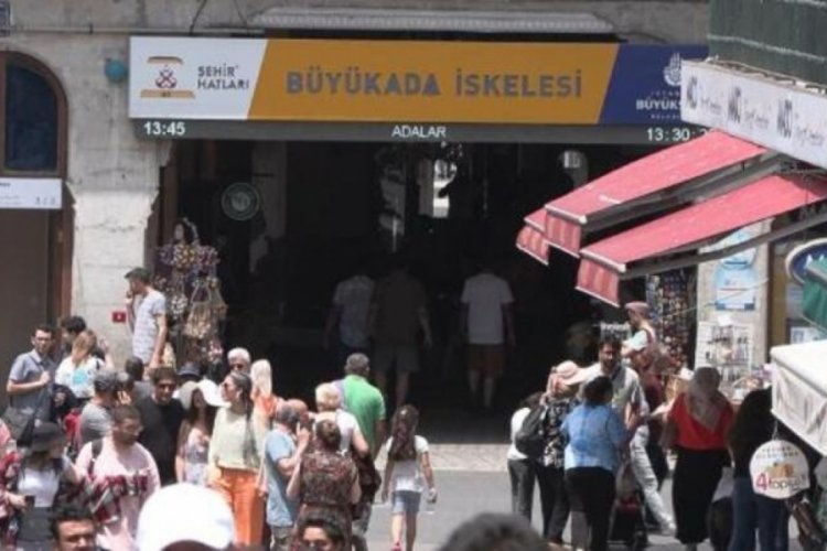 İstanbul B&uuml;y&uuml;kada'da hafta sonu yoğunluğu!