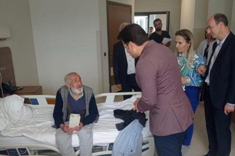 İstanbul'da Başakşehir &Ccedil;am ve Sakura Şehir Hastanesi'nde Babalar G&uuml;n&uuml;