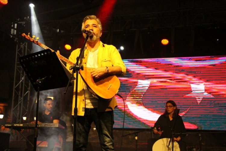 Ali Kınık: Melek Mosso zavallı kızcağız