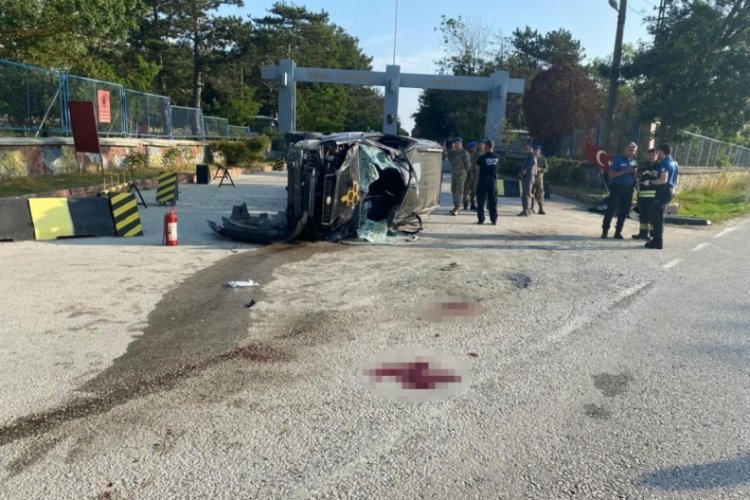 Tekirdağ'da hafif ticari ara&ccedil; takla attı: 2 ağır yaralı