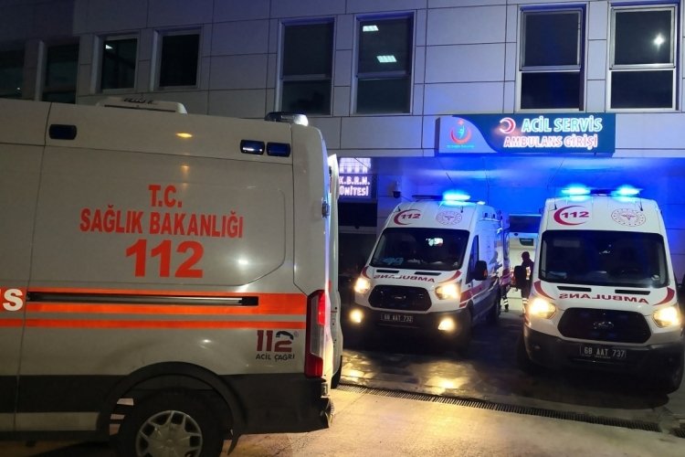 Aksaray'da &ccedil;ocukların bı&ccedil;aklı kavgası kanlı bitti