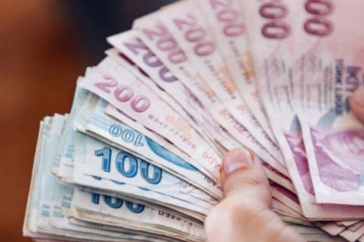Asgari &uuml;cret i&ccedil;in &uuml;&ccedil;&uuml;nc&uuml; toplantı bug&uuml;n