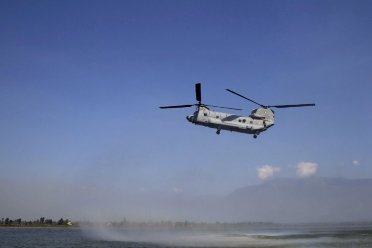 Kanada'da askeri helikopter d&uuml;şt&uuml;: 2 &ouml;l&uuml;
