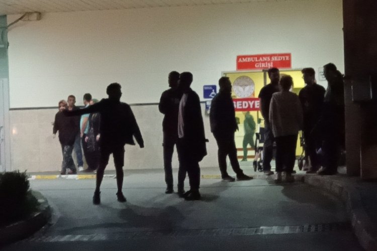 Bolu'da tavuk d&ouml;ner 21 kişiyi zehirledi