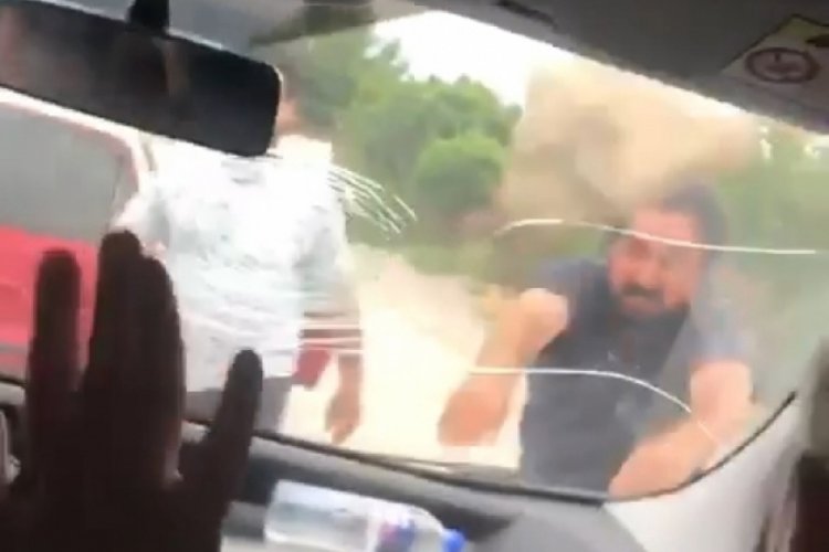 Bursa'da avukatlara saldıran şahıslar hakkında g&ouml;zaltı kararı