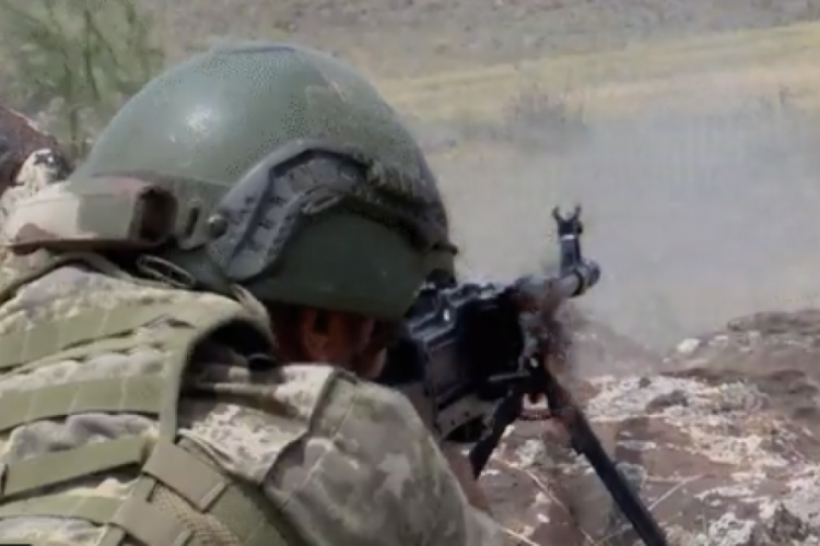 Milli Savunma Bakanlığı duyurdu! 5 PKK'lı ter&ouml;rist etkisiz hale getirildi