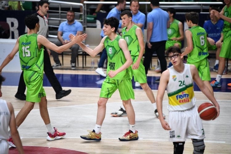 TOFAŞ yıldız A Takımı U16 Türkı̇ye Şampı̇yonası'nda yarı finalde
