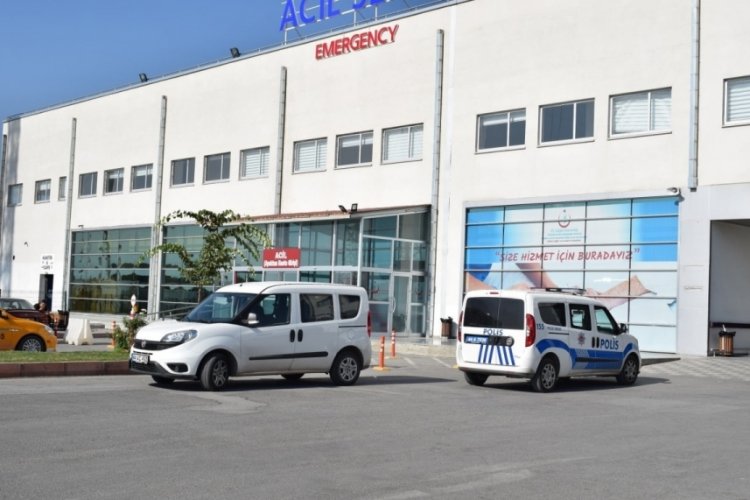 Eşya taşırken 3'&uuml;nc&uuml; katta d&uuml;şt&uuml; ağır yaralandı