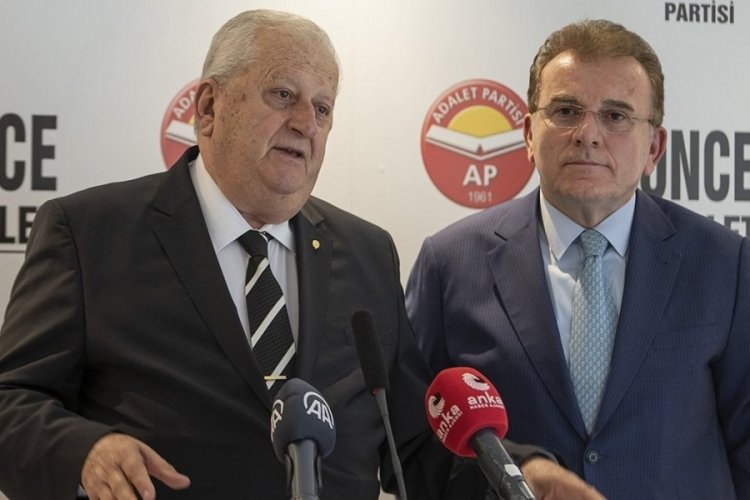 Adalet Partisi ve Doğru Parti birleşiyor