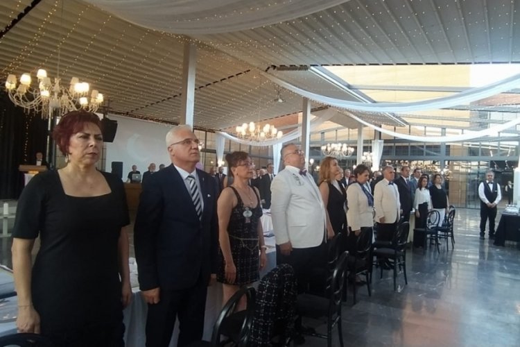 Bursa Ata Lions Kul&uuml;b&uuml; 10 yaşında