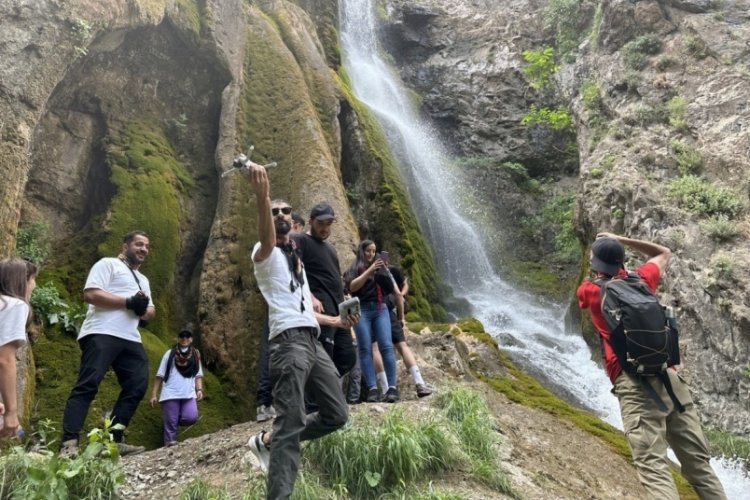 Dağcılar, Kaval Şelalesi'ni gezdi