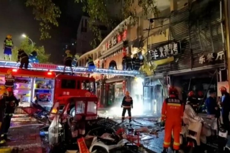 &Ccedil;in'de restoranda patlama meydana geldi, 31 kişi hayatını kaybetti