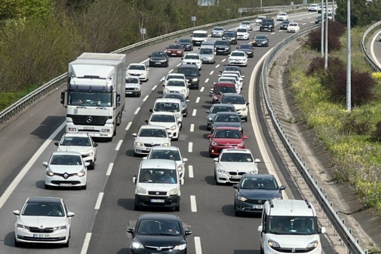 D&uuml;zce'de ara&ccedil; sayısı 130 bini ge&ccedil;ti