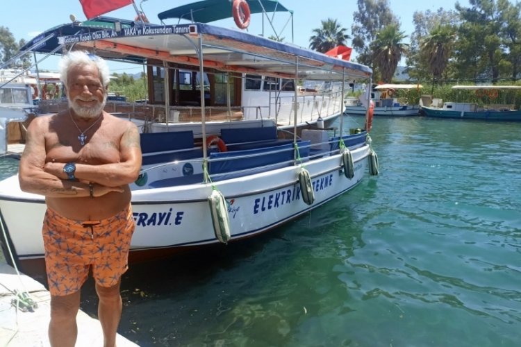 Fedon &ouml;nce turladı sonra y&uuml;zd&uuml;