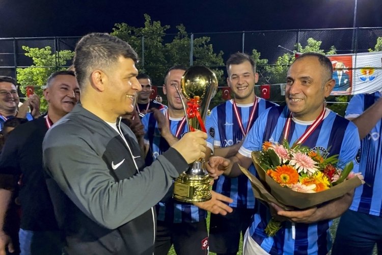 Cumhuriyet Futbol Turnuvası sona verdi