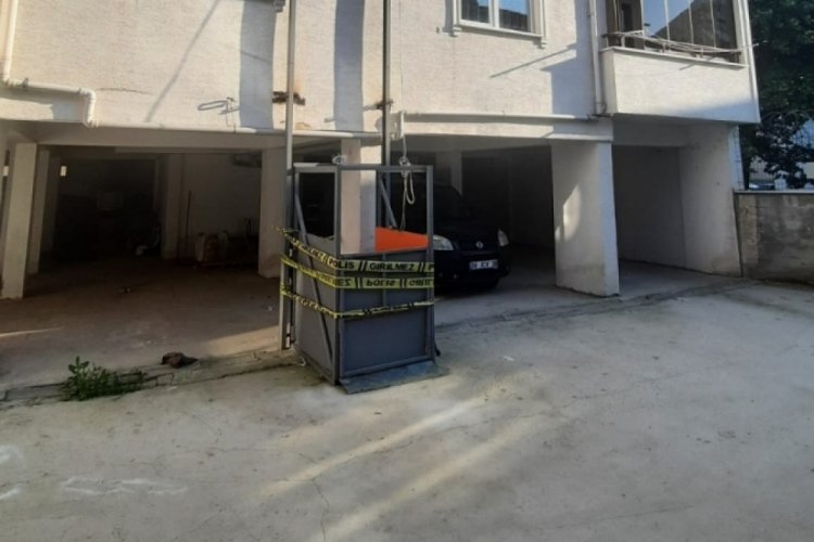 Bursa'daki asans&ouml;r faciasında 1 g&ouml;zaltı