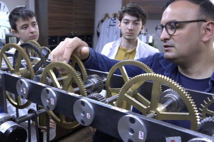 Bursa'dan Bel&ccedil;ika'ya devasa saat