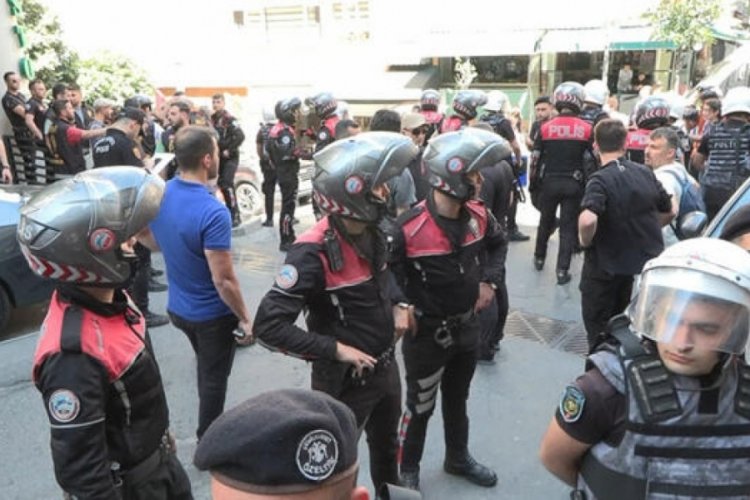 İstanbul'da d&uuml;zenlenen onur y&uuml;r&uuml;y&uuml;ş&uuml;nde 113 kişiye g&ouml;zaltına