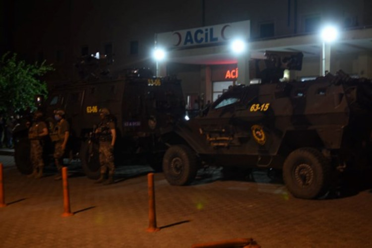 Şanlıurfa'da yol verme kavgası: 8 yaralı