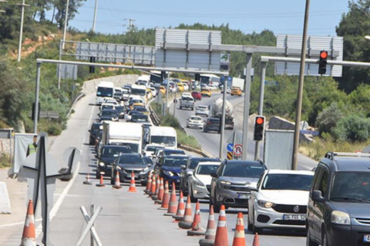 Bodrum'a 100 bin ara&ccedil; giriş yaptı!