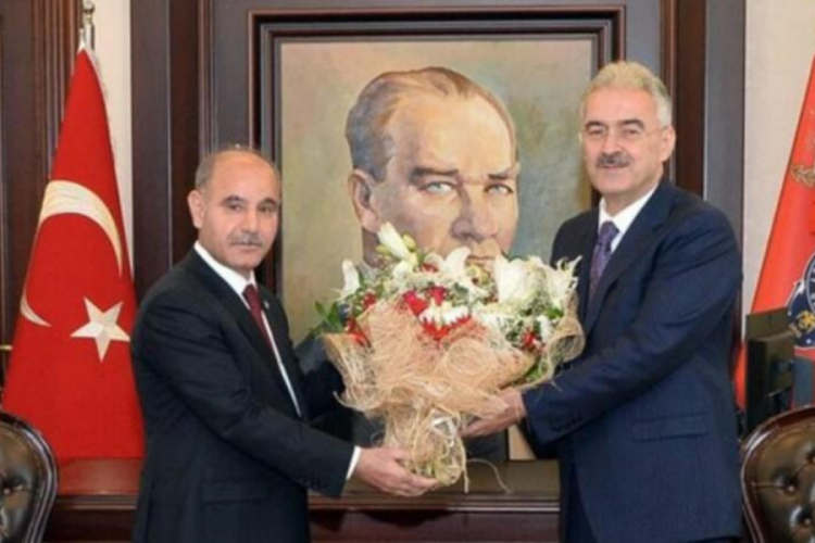 Emniyet Genel M&uuml;d&uuml;r&uuml; olarak atanan Erol Ayyıldız g&ouml;revine başladı