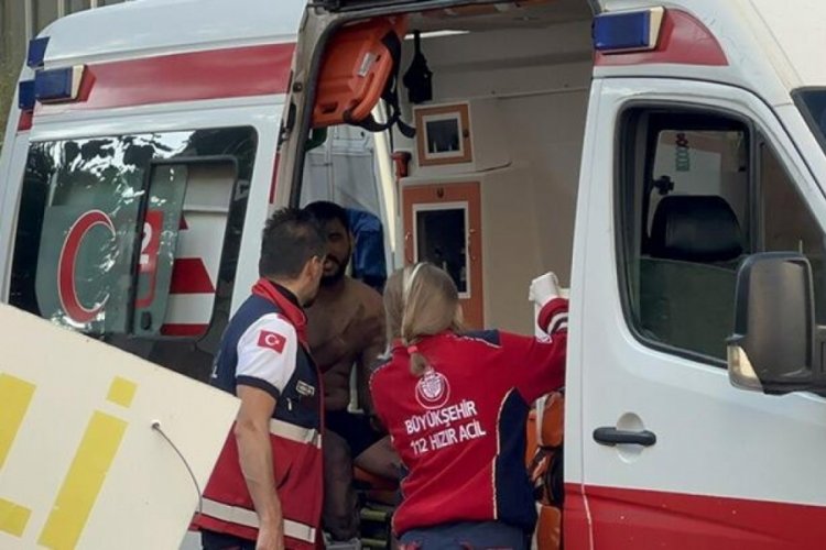 İstanbul'da apart otelde yangın &ccedil;ıktı! 2 kişi dumandan etkilendi