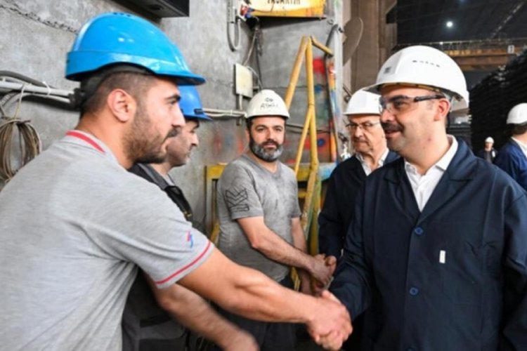 Bakan Kacır sanayi tesislerine bayram ziyaretinde bulundu