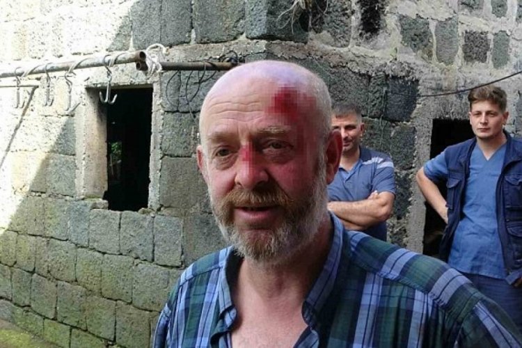 Rize'de kurbanlık boğa sahibini yaraladı! 'Kendimize g&uuml;vendik o bizden erkek &ccedil;ıktı'