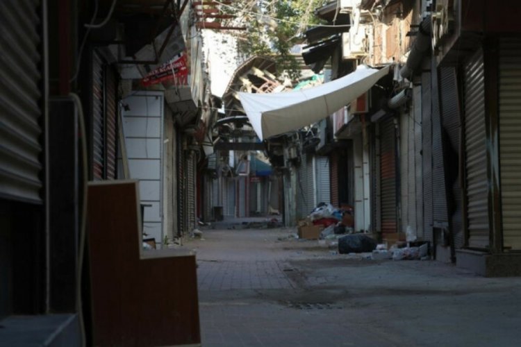 Hatay'da buruk bayram! Şehir sessizliğe b&uuml;r&uuml;nd&uuml;