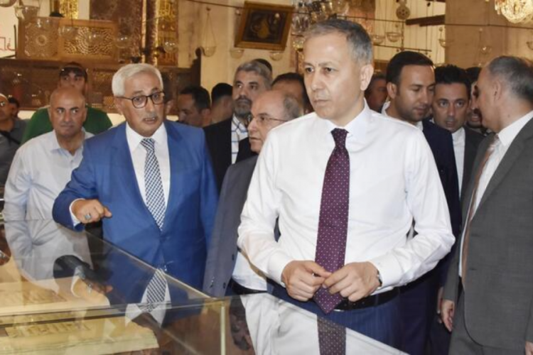 Bakan Yerlikaya'dan birlik ve beraberlik mesajı